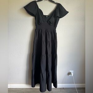 NWT Express Black V-Neck Tiered A-Line Midi Sundress Womens S Whimsigoth